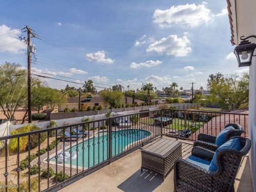 5123 43rd Pl, Phoenix AZ  85018-1633 exterior