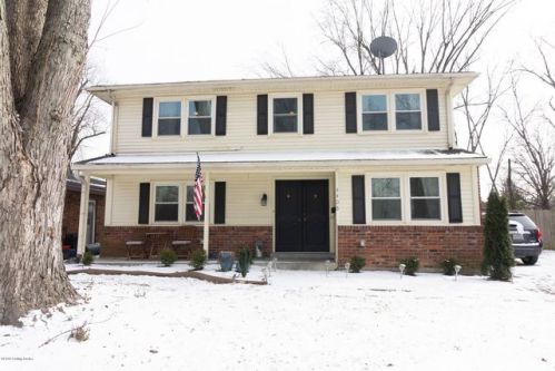 4408 Lynnbrook Dr, Louisville, KY 40220-1037