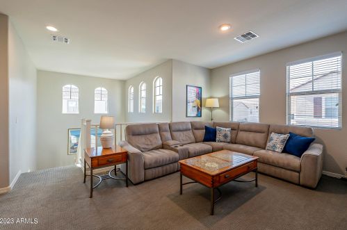 964 Anderson Ave, Phoenix AZ 85023-2208 exterior