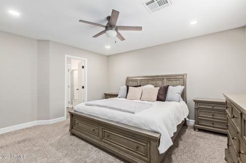 21844 40th Pl, Phoenix AZ  85050-7225 exterior