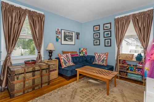 118 Messinger St, Canton MA 02021-3947 exterior