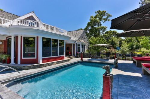 6 Peach Orch Ln, Eastham MA 02642-2673 exterior