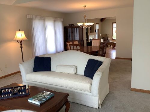 1365 Overton Dr, Lemont IL 60439-8544 exterior