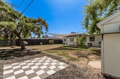 1819 45th St, Phoenix AZ 85032-2387 exterior