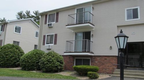 10 Royal Dane Dr, Marshfield MA  02050-2138 exterior