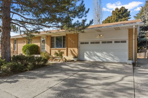 9606 Buttonwood Dr, Sandy, UT 84092-3248