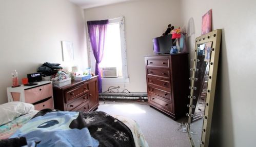 292 Durfee St, Fall River MA 02720-2330 exterior