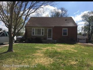 7801 Carnation Dr, Louisville KY  40258-2356 exterior