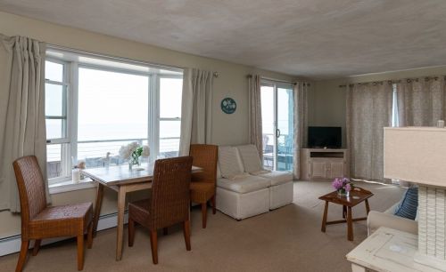 3 11th St, Newbury MA 01951-1917 exterior