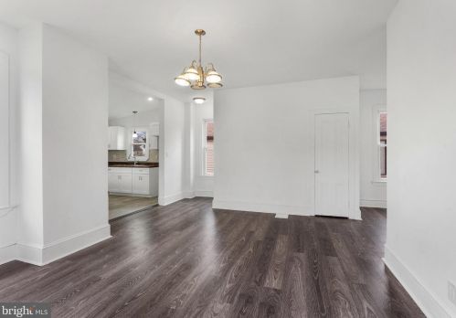 252 Greenwich Ave, West Deptford NJ  08066-2229 exterior