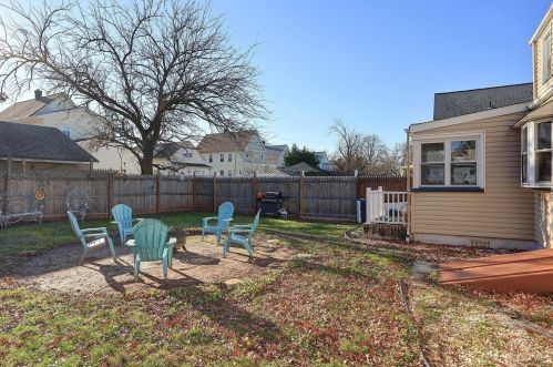 19 Jeanette St, Carteret NJ  07008-3131 exterior