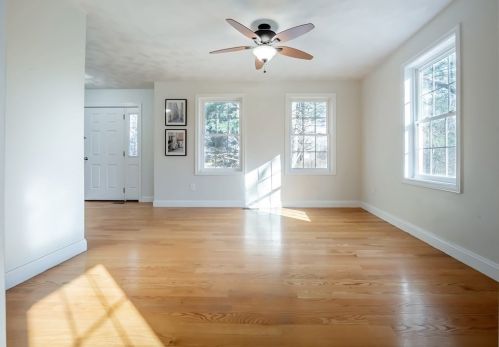 123 Pleasant Vly St, Methuen MA 01844-7227 exterior