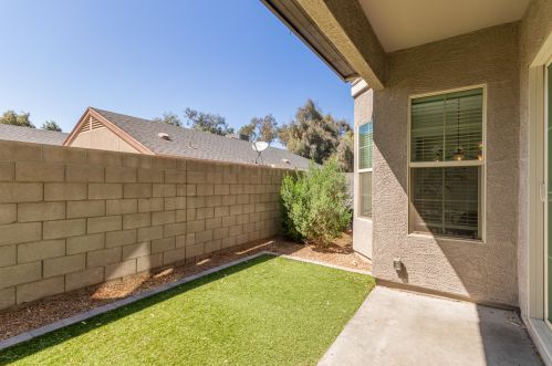 3022 33rd Pl, Phoenix AZ  85018 exterior