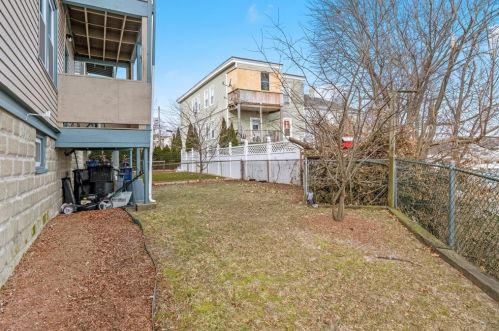 170 Bellingham St, Chelsea MA 02150-3315 exterior