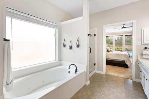 1531 Bellwood Lk Dr, Richmond TX 77406-7972 exterior