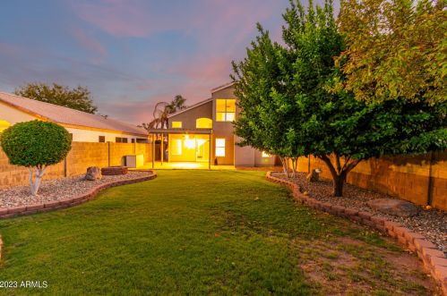 4758 Charleston Ave, Phoenix AZ 85032-9553 exterior