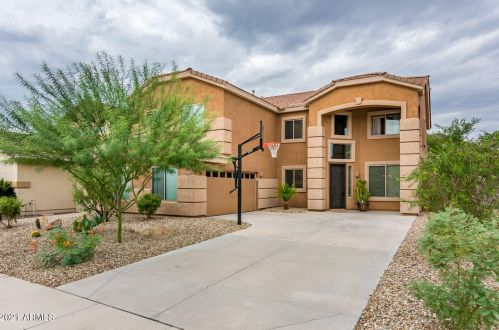 26216 54th Ave, Phoenix, AZ 85083-1216