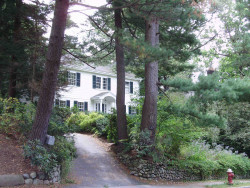 137 Collins Rd, Newton, MA 02468-2211