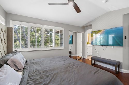 2 Bayfield, Irvine CA  92614-7907 exterior