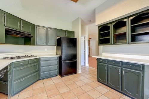 6206 Coral Ln, Garland TX 75048-3380 exterior