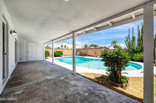 3309 Cholla St, Phoenix AZ 85029-3817 exterior