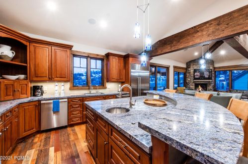 426 Woodside Ave, Park City UT exterior