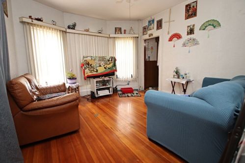 124 Vernal St, Everett MA 02149-2310 exterior