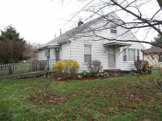 1952 Ferris Rd, Columbus OH  43224-2249 exterior