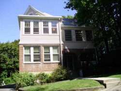 8 Harrington St, Newton, MA 02460-1526
