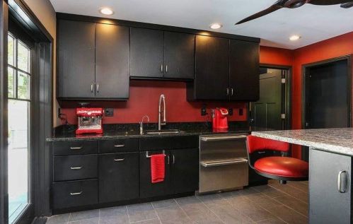 6 Peach Orch Ln, Eastham MA 02642-2673 exterior