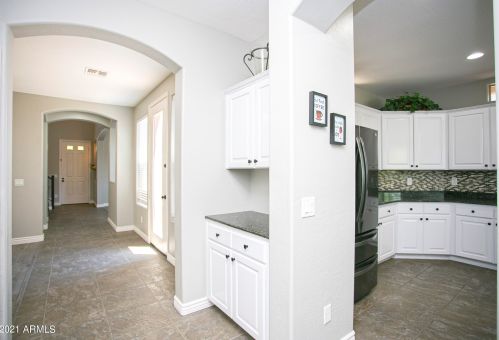 35318 31st Dr, Phoenix AZ  85086-2127 exterior