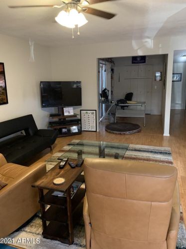 5217 18 Dr, Phoenix AZ 85007-2596 exterior