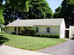 127 Hanson Rd, Newton, MA 02459-3627