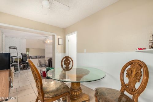 3026 75 Dr, Phoenix AZ 85033-3704 exterior