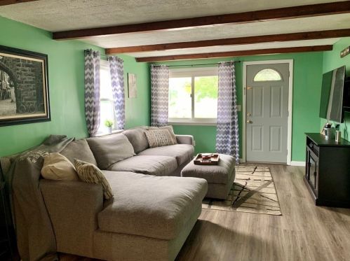 34 Edgemere Blvd, Shrewsbury, MA 01545-4522