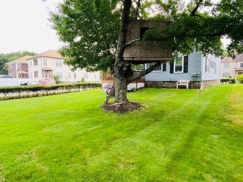 229 Cohasset St, Worcester MA 01604-2356 exterior