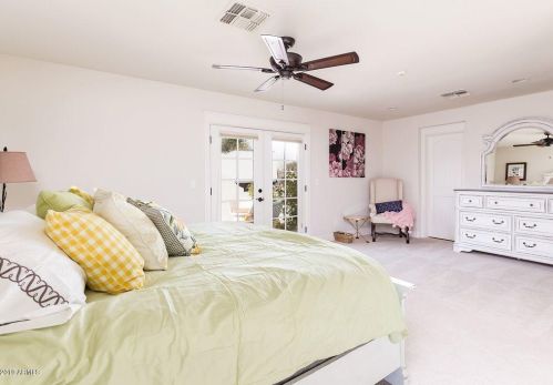 5123 43rd Pl, Phoenix AZ  85018-1633 exterior