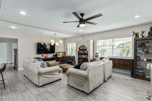 1341 Campbell Ave, Phoenix AZ  85013-2603 exterior