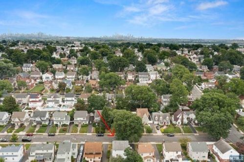 33 Hamilton Ave, Kearny NJ  07032-1804 exterior