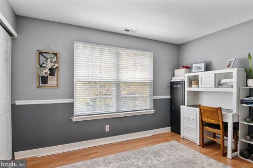 68 Crestmont Dr, West Deptford NJ  08051-2161 exterior