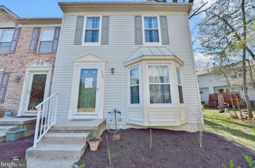 520 Galahad Ct, West Deptford, NJ 08051-2267