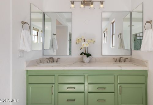 22507 39th Ter, Phoenix AZ 85050-5406 exterior