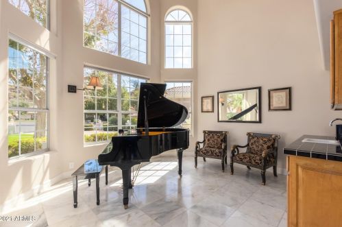 14828 15th Ave, Phoenix AZ 85015-3806 exterior