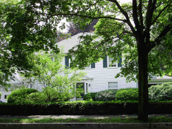 447 Brookline St, Newton, MA 02459-3143