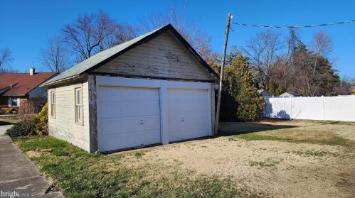 545 Salem Ave, West Deptford NJ 08096-3203 exterior