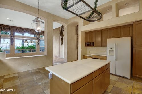 16249 4th St, Phoenix AZ 85020-2902 exterior