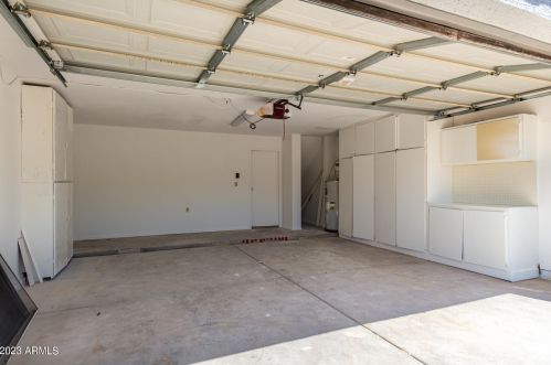 1222 Beverly Ln, Phoenix AZ 85032-3408 exterior