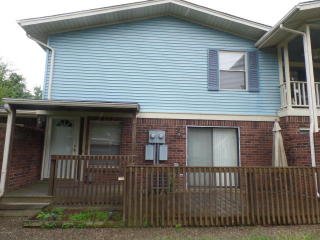 3110 Valley Side Ct, Louisville KY  40214-3918 exterior