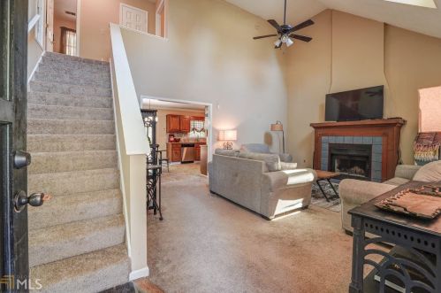 628 Edgewater Cir, Conyers GA 30094-4405 exterior