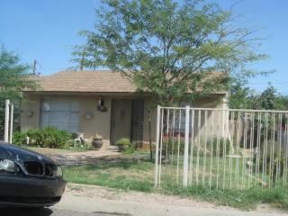 3023 38 Dr, Phoenix AZ  85053-2809 exterior